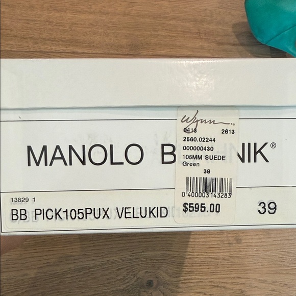 Manolo Blahnik Turquoise Heels - Picture 7 of 12